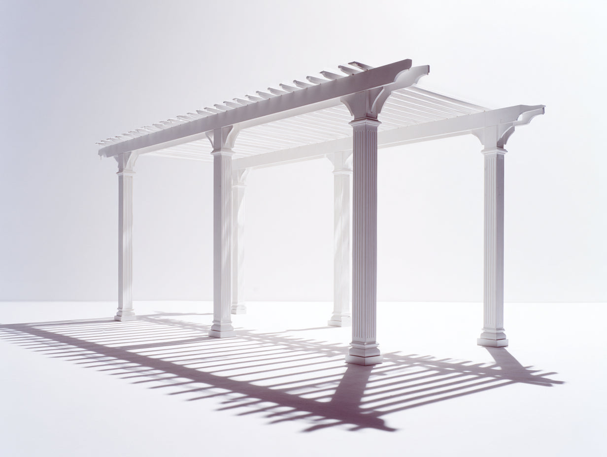 Pavillon aus Holz 400 x 300 x 250 cm - Weiß - Offene Konstruktion mit Lamellendach und Ziersäulen